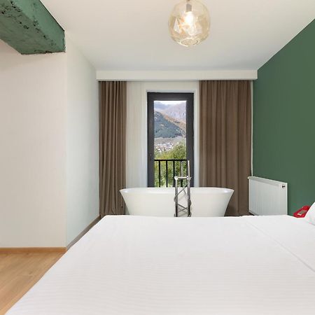 Hotel Intourist Kazbegi Exterior foto