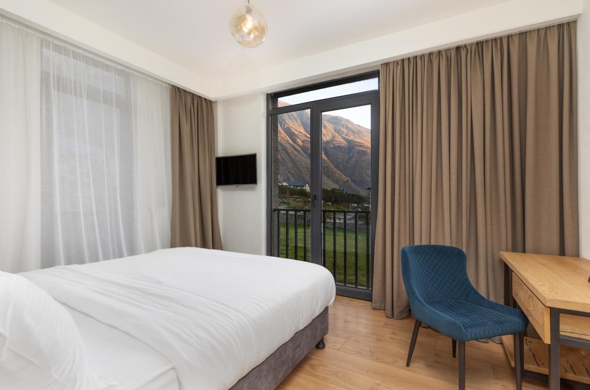 Hotel Intourist Kazbegi Exterior foto